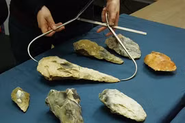 Kinh ngạc kho báu 300.000 năm của “người khổng lồ” cổ đại