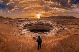 "Giếng địa ngục” tồn tại hàng triệu năm, con người chưa thể chạm đáy