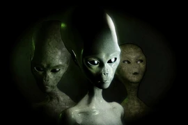 Soi ảnh của NASA, phát hiện “thành phố” người ngoài hành tinh trên sao Thủy? 