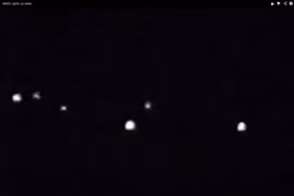 Bí ẩn đốm sáng ma quái ám ảnh nhân loại suốt bao năm 