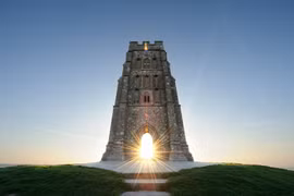 Bí ẩn 8 “cánh cổng dẫn đến thế giới khác” có thật trên Trái Đất