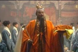 Tay áo thần của ai khiến Tôn Ngộ Không phải cúi đầu khuất phục? 