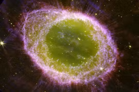 Hình ảnh 5 tỉ năm sau của Mặt Trời khiến chuyên gia sửng sốt