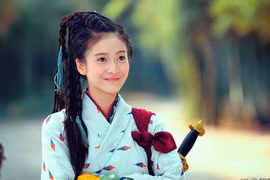 Chủ sở hữu đầu tiên của Đồ long đao và Ỷ thiên kiếm là ai?