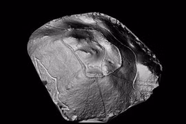 Quét radar đồi hoang, “pháo đài ma quái” Trung Cổ hiện nguyên hình