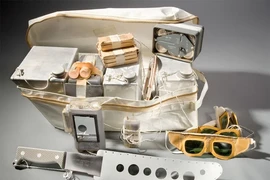 Bất ngờ lý do phi hành gia phải mang vũ khí vào không gian