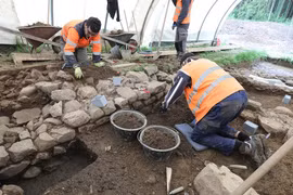 Lộ bí mật chấn động bức tường La Mã cổ đại, chuyên gia sửng sốt 