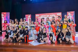 Hàng trăm thí sinh nhí dự Sơ khảo cuộc thi 'Teen Models Global'