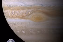 Nếu “vệ sĩ” bảo hộ Trái Đất đâm vào Mặt trời, chuyện gì xảy ra? 