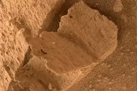 Giải mã “cuốn sách đá” bí ẩn phát hiện trên sao Hoả 