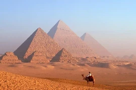 Rối não bí ẩn ngàn năm không giải về Kim tự tháp Ai Cập