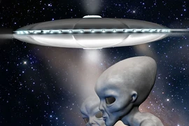 Chấn động tuyên bố: "Người ngoài hành tinh có thật, dễ làm hại con người"? 