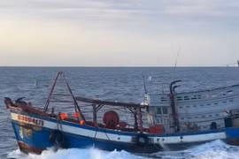 Kiên Giang: Khởi tố vụ án tàu cá xuất cảnh trái phép