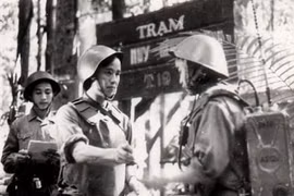 Nguồn gốc áo, mũ sắt của lính lái xe Trường Sơn huyền thoại thời chống Mỹ 