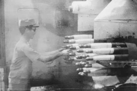 Việt Nam từng lắp tên lửa Mỹ lên trực thăng Liên Xô, tham chiến ở Campuchia