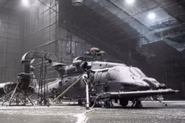 Xem quân đội Mỹ "tra tấn" trực thăng HH-60W để thử khả năng chịu lạnh 