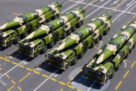 Trung Quốc hỏi thăm Washington bằng cách "quảng cáo" tên lửa có tầm bắn tới Mỹ