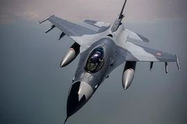 Sợ vũ khí xịn rơi vào tay Iran, Mỹ dừng viện trợ cho... Iraq