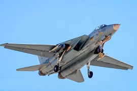 Tiêm kích Mỹ và Trung Quốc kết hợp tạo thành "xương sống" của Không quân Iran 