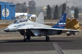 Tiêm kích MiG-35 Nga trang bị khả năng hạ cánh tự động: Bình mới rượu cũ? 