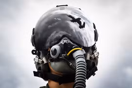 Mũ bay của phi công A-10 Warthog có gì hay mà Mỹ phải ca ngợi hết lời?