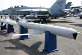 Đại gia Trung Đông chi 2,6 tỷ USD mua hơn 1000 tên lửa Boeing