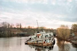 Vẻ đẹp ám ảnh bên trong “vùng đất ma” Chernobyl