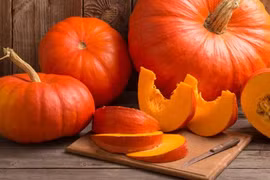 Top 10 loại rau củ rẻ bèo kích thích tóc mọc nhanh cực hiệu quả