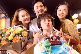 Dàn sao "Về nhà đi con" chúc mừng Trung Anh nhận danh hiệu NSND