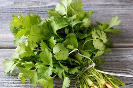 Lợi ích bất ngờ của rau mùi - thứ rau mang hương vị ngày Tết 