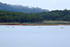 Đề xuất kinh doanh du thuyền 5 sao ở hồ Tuyền Lâm