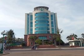 Khu đất của Vietcombank xây dựng trên đường Nguyễn Tất Thành. Ảnh: Báo Người Lao Động.