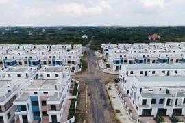 Công an vào cuộc vụ gần 500 căn biệt thự, nhà liền kề trái phép