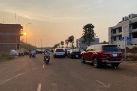 Có hiện tượng các sàn bất động sản câu kết 'ôm hàng làm giá'