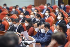 Miễn nhiệm, thay thế cán bộ có uy tín thấp mà không chờ hết nhiệm kỳ