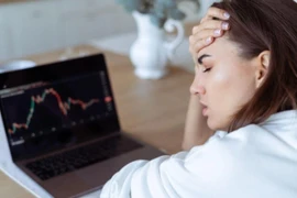 Đam mê chơi chứng khoán, mẹ 4 con phải bán nhà ở Hà Nội để trả nợ rồi nhập viện tâm thần