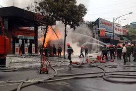 Tin mới nhất về “hậu” cháy cây xăng gần BV 108