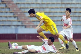 Huy động cán bộ xem bóng đá: “Sơ suất khâu biên tập…”