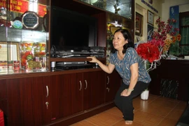 Chị em song sinh cùng mắc bệnh khớp