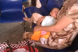 Liên tiếp trẻ tái nhập viện vì bệnh giao mùa