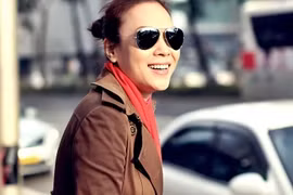 Mỹ Tâm xinh đẹp trên đường phố Hàn Quốc