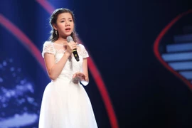 Vietnam's Got Talent: Cô bé run “bần bật” tiếp tục tỏa sáng 