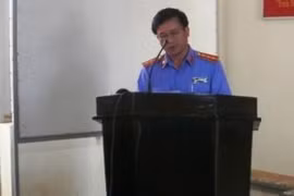 Bóc lịch gần năm... bỗng dưng được “xin lỗi” vì vô tội