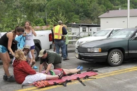 Mỹ: Đâm xe điên cuồng, hơn 60 người bị thương