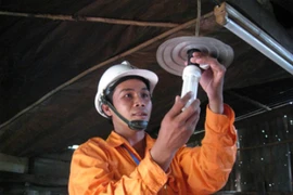 Dùng điện tiết kiệm được thưởng 1 triệu đồng