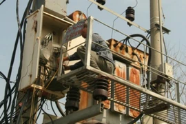 Đủ chiêu trộm cắp điện của các doanh nghiệp