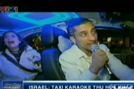 Taxi karaoke đắt khách như... tôm tươi