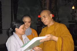 Tâm thư kêu gọi ủng hộ Kinh sách bằng chữ nổi 