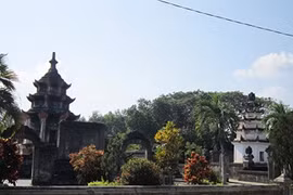 Cổ tự ngàn năm in bóng dấu tích vua Chiêm Thành 