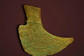 Khám phá vũ khí cổ độc đáo thời Hùng Vương 